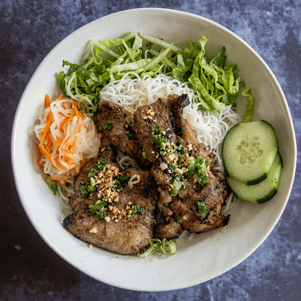 B1. Lemongrass Boneless Chicken Vermicelli