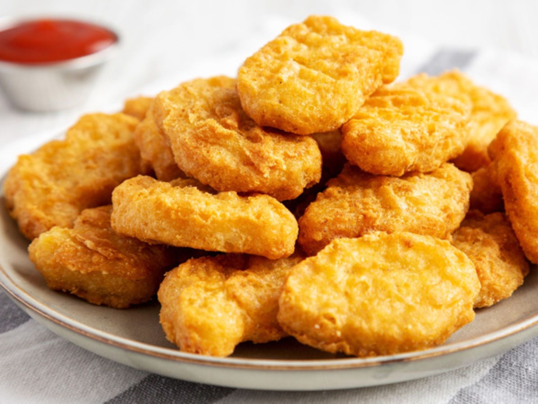 Chicken Nuggets With Fries