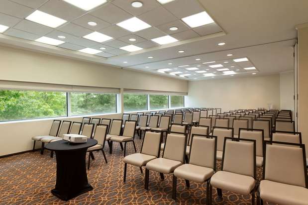 Images Hilton Meadowlands
