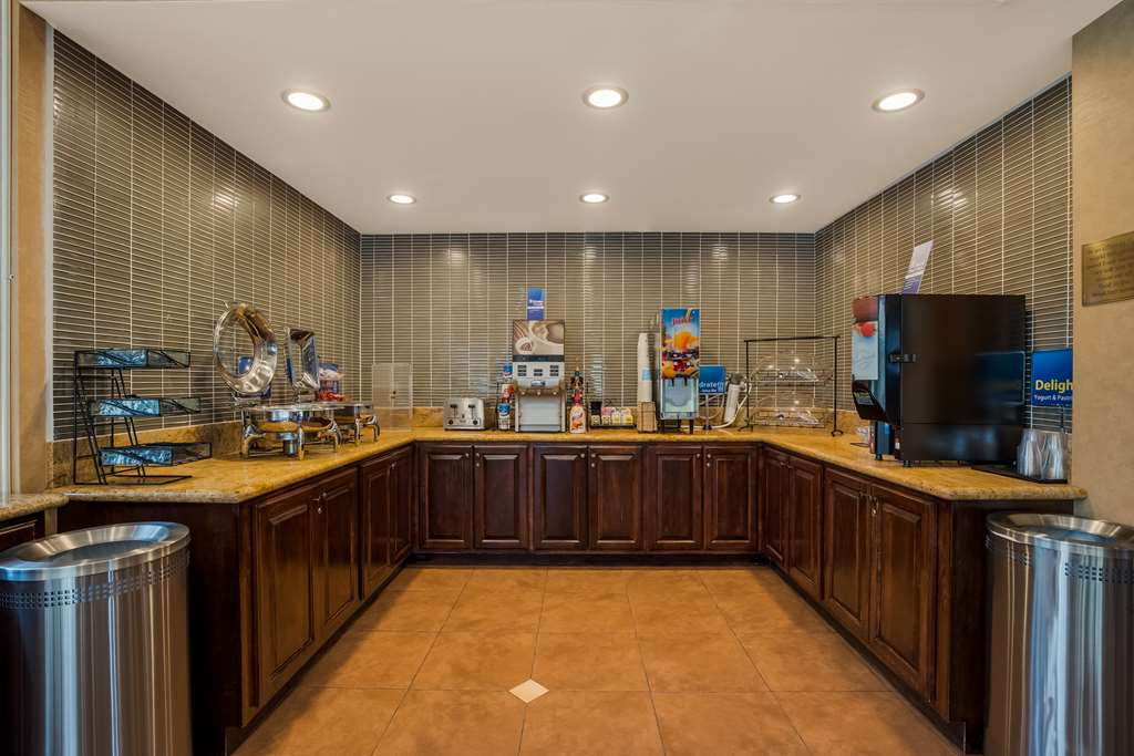 Best Western Diamond Bar Hotel & Suites Image