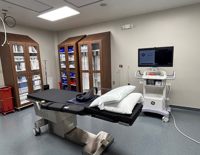 A surgery room at Azura Vascular Care Oklahoma City