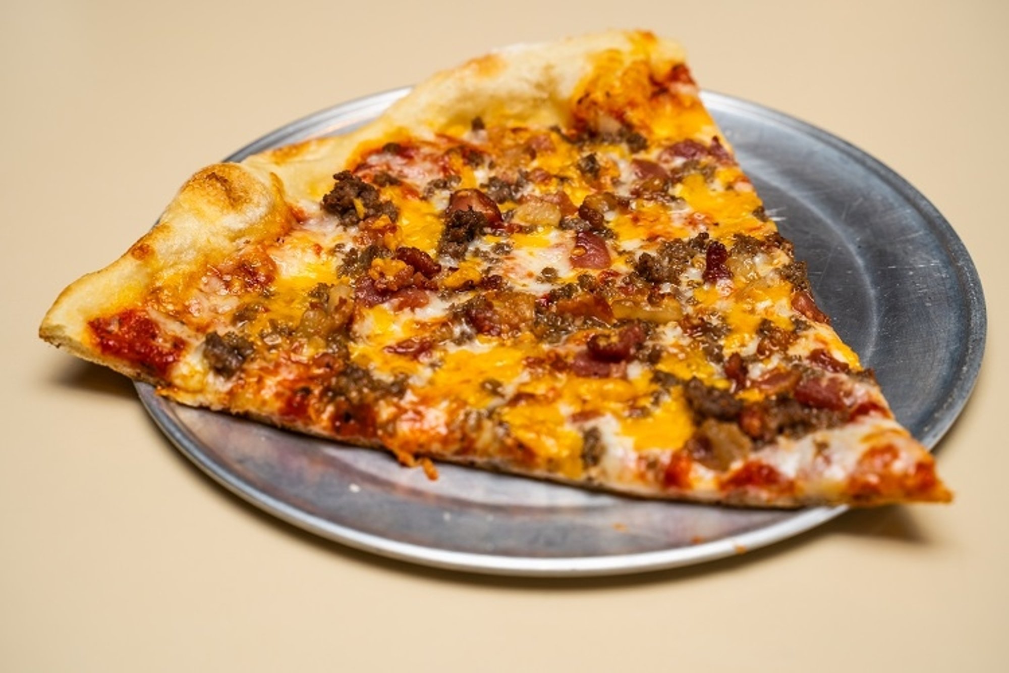 Lg. Bacon Cheeseburger Pizza