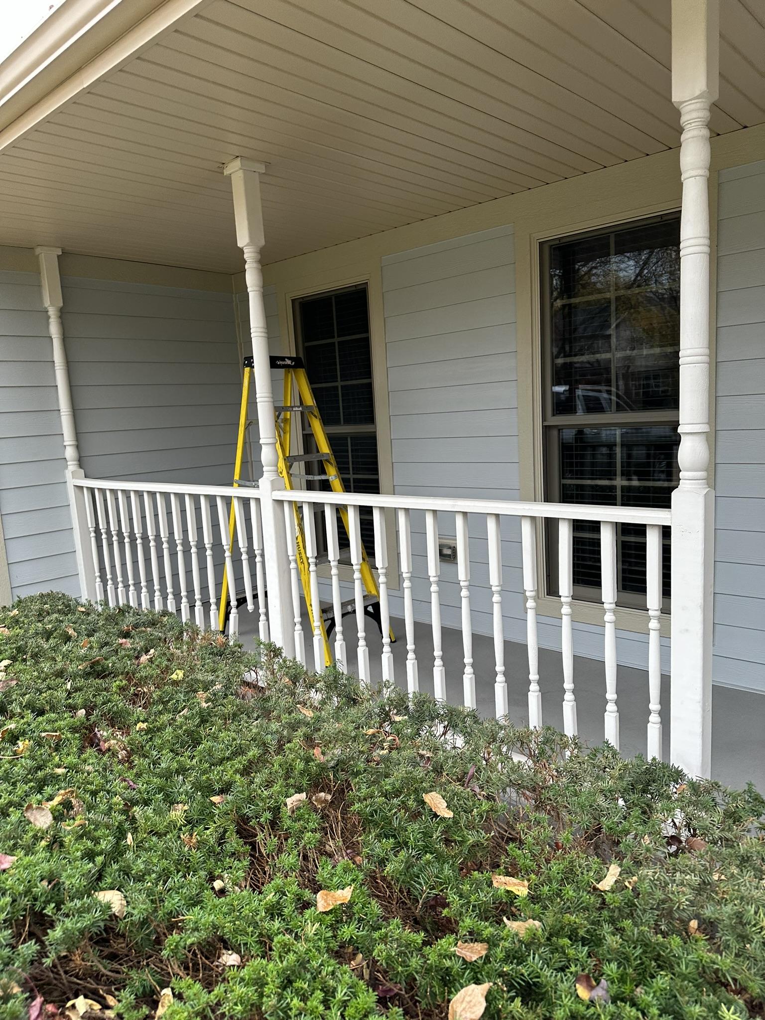 Top Rail Fence Naperville Image