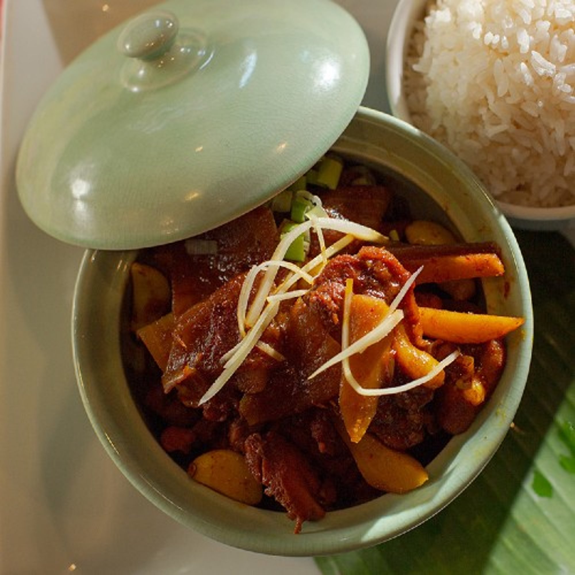 Gaeng Hung Lay