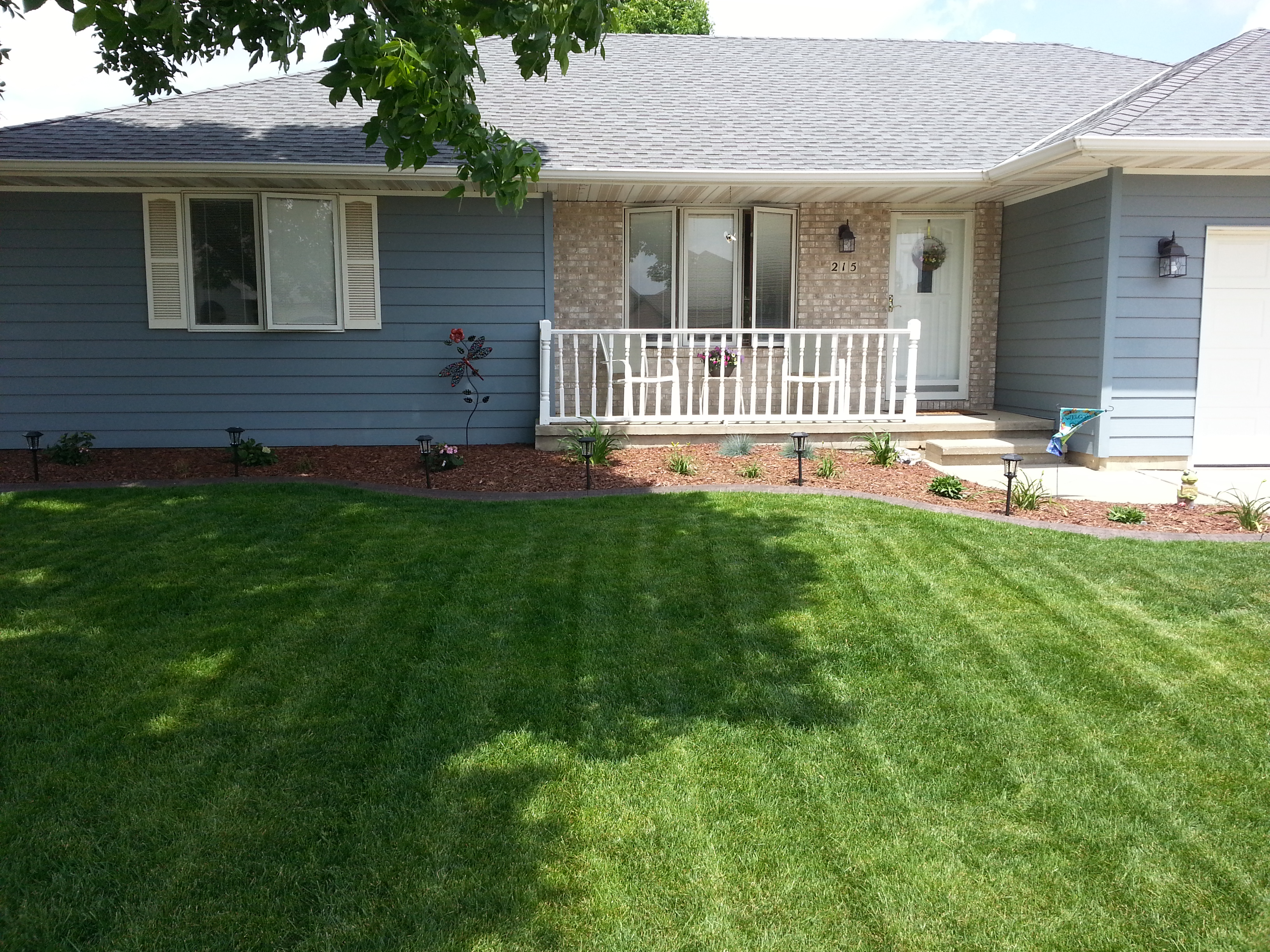 Sharp Lawn Care Inc Photo