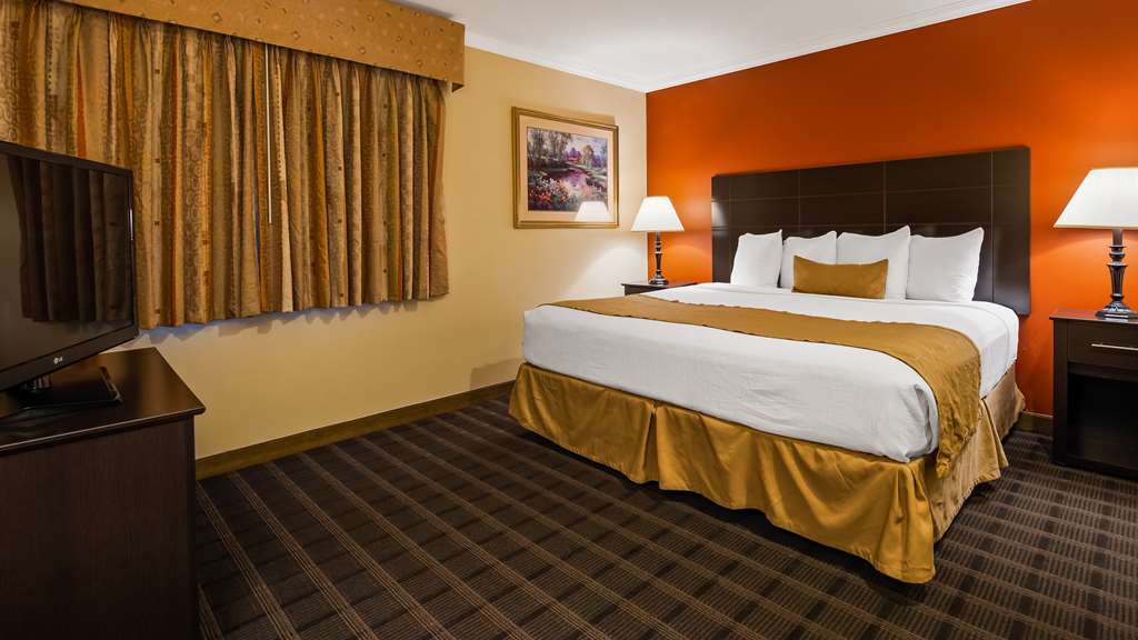 Best Western Inn & Suites Image
