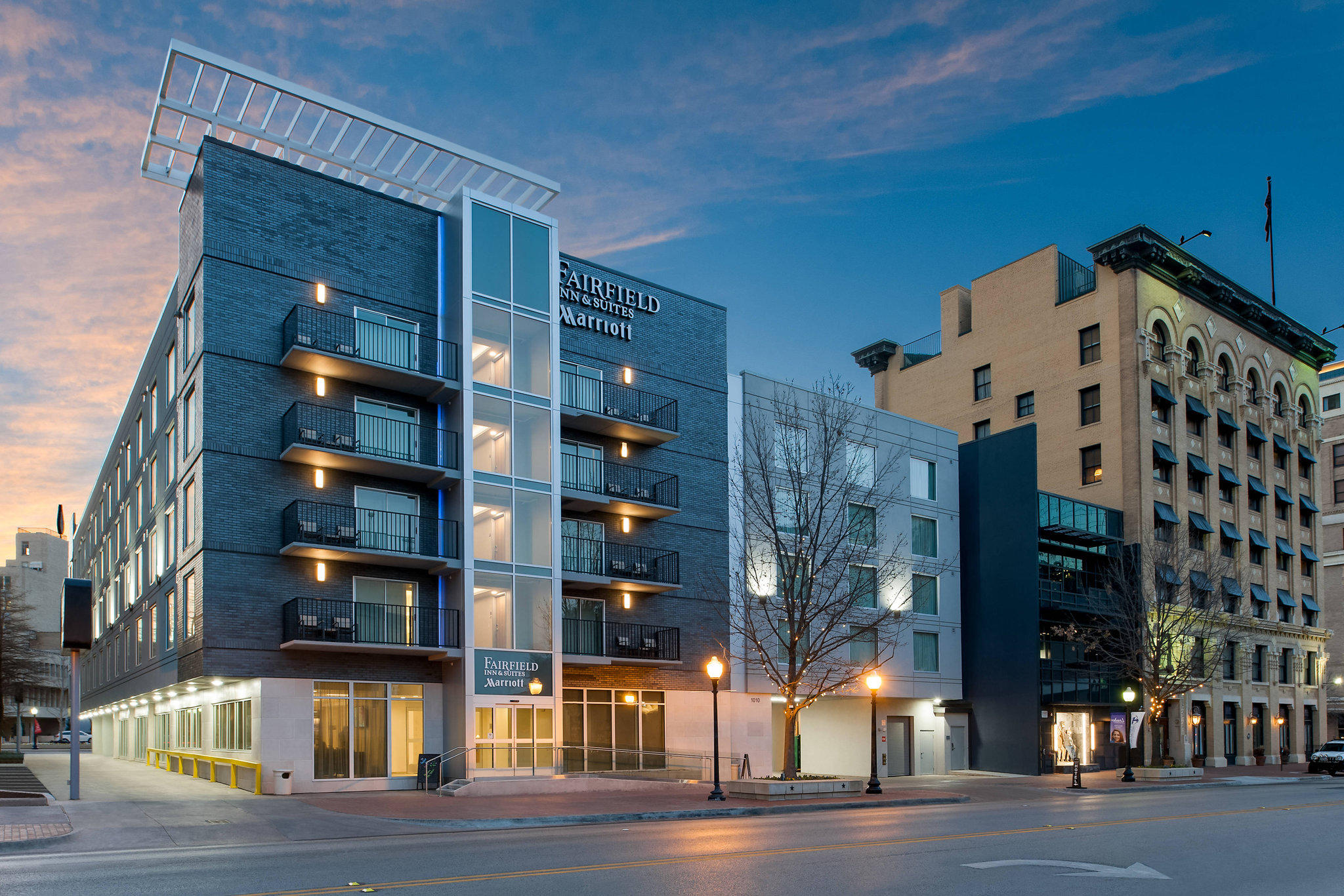 Fairfield Inn & Suites by Marriott Fort Worth Downtown/Convention Center Photo