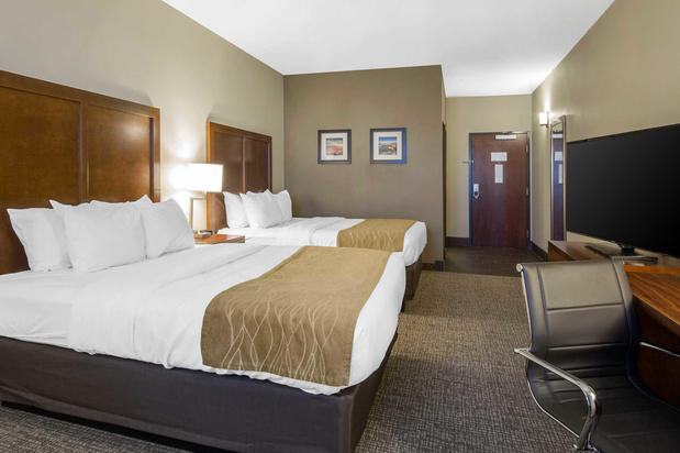 Images Comfort Inn & Suites