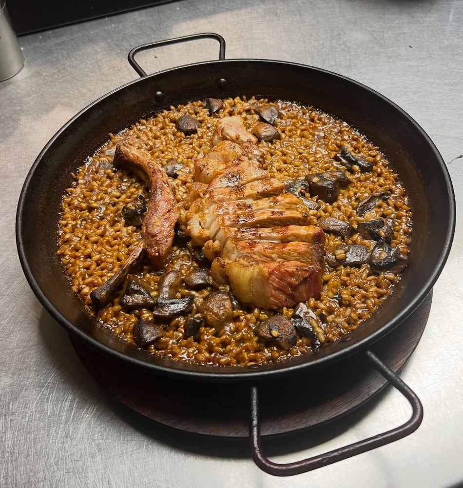 Ribeye & Mushrooms Paella