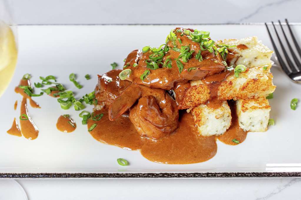 The Higgins Hotel New Orleans, Curio Collection by Hilton Image