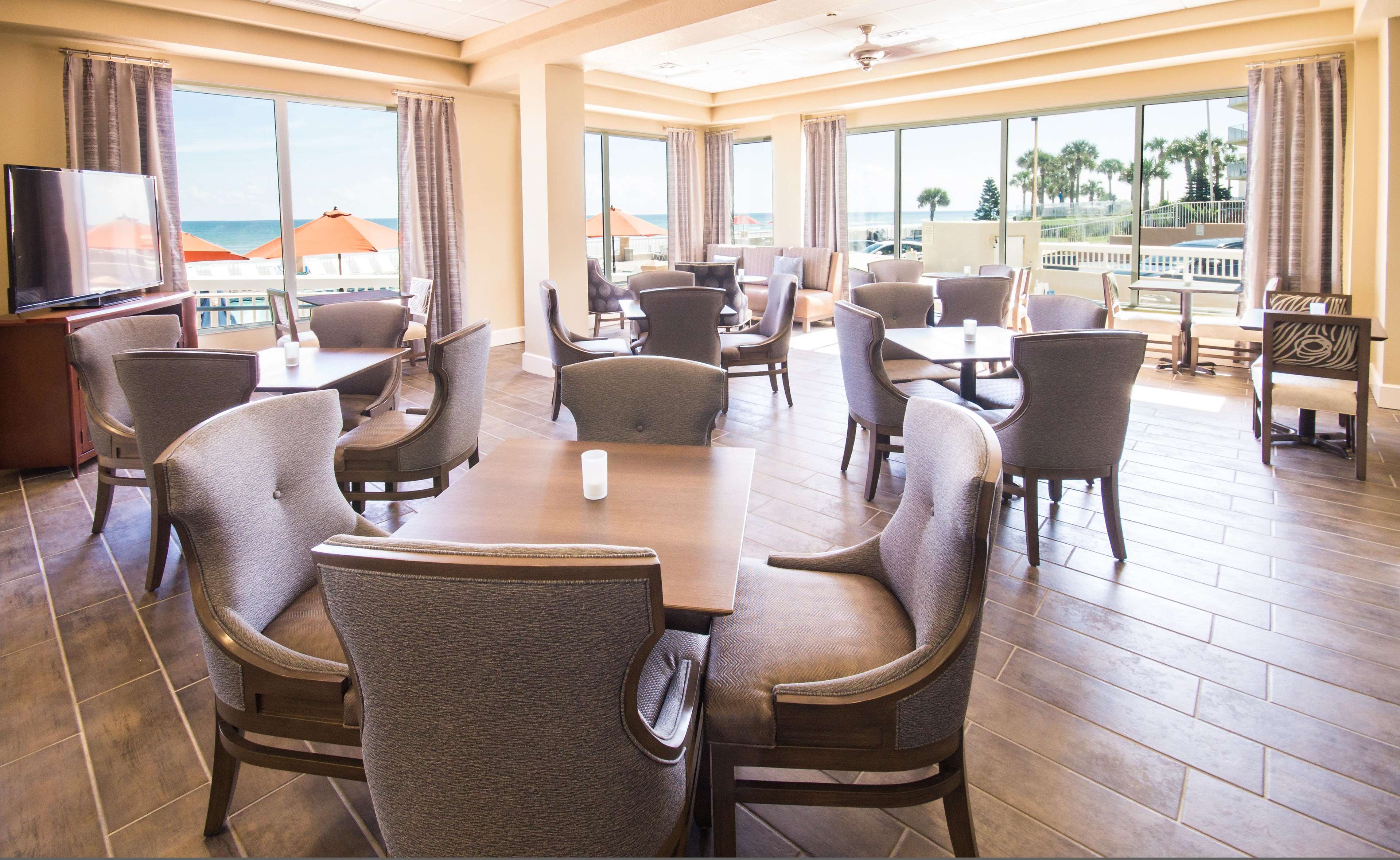 Hampton Inn Daytona Shores-Oceanfront Photo