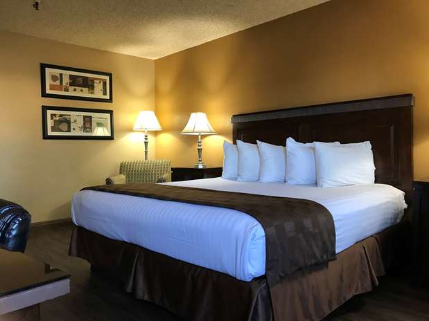 Images SureStay Plus Hotel by Best Western San Bernardino South