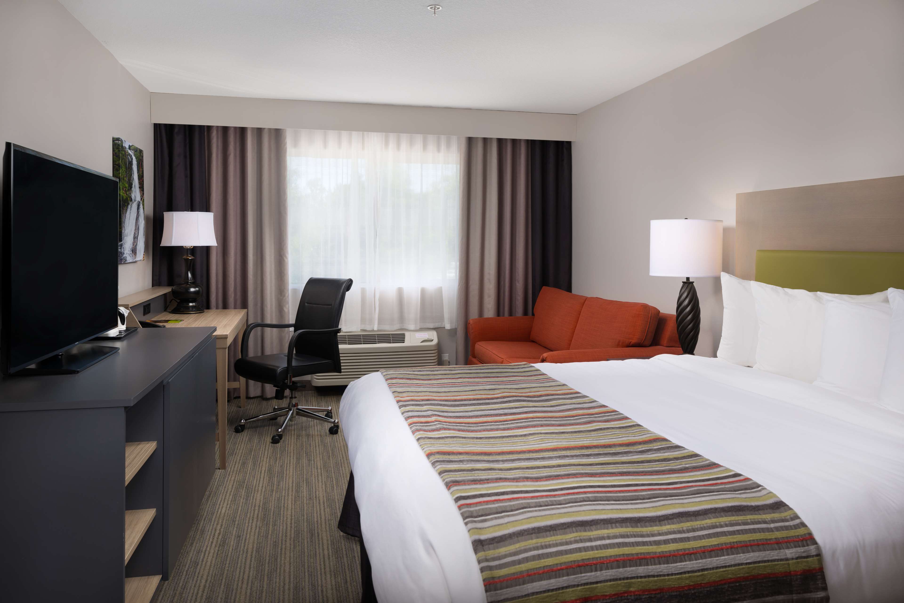 Country Inn & Suites by Radisson, Portland International Airport, OR Photo