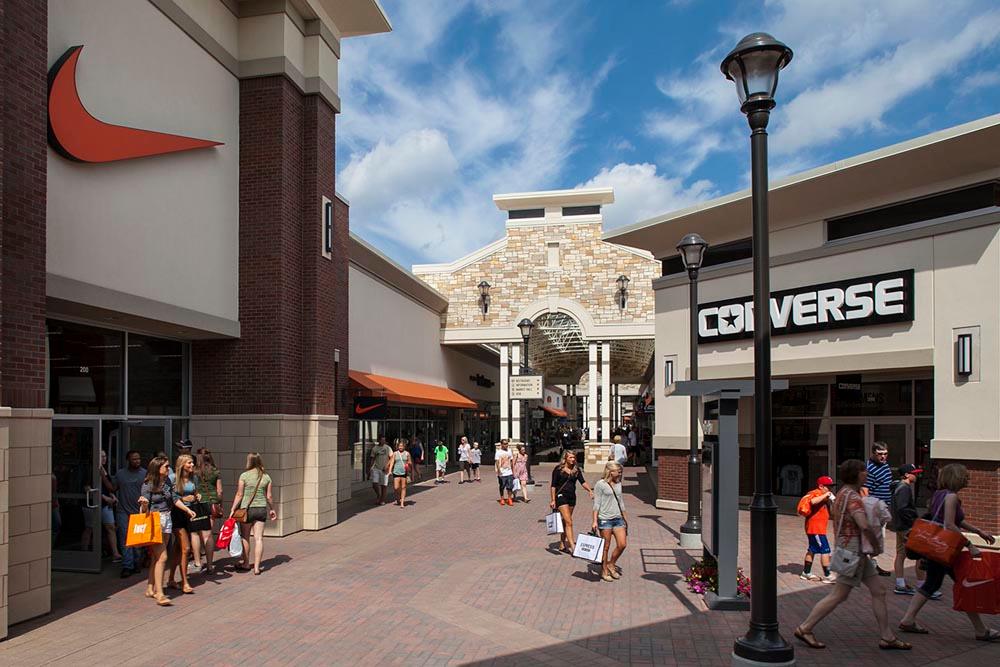Twin Cities Premium Outlets - Eagan, MN - Business Profile