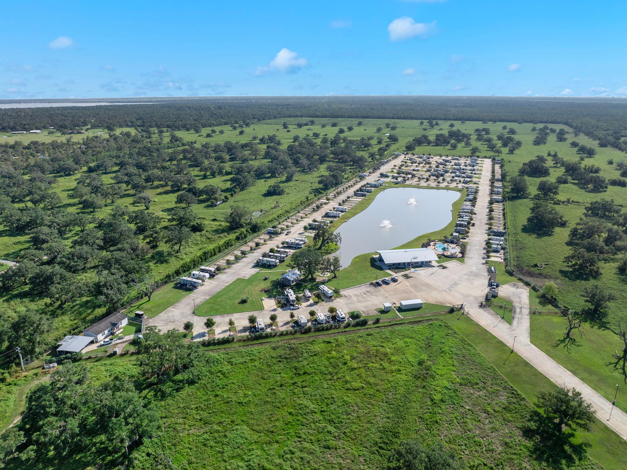Brazoria Lakes RV Resort by QRV Image