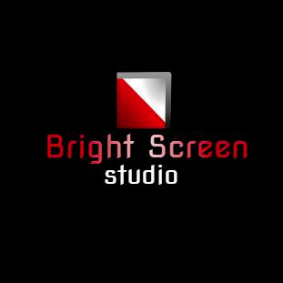Bright Screen Studio Photo