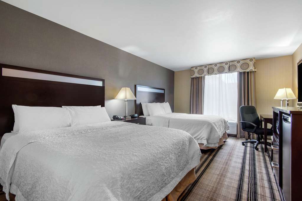 Hampton Inn Meadville Image