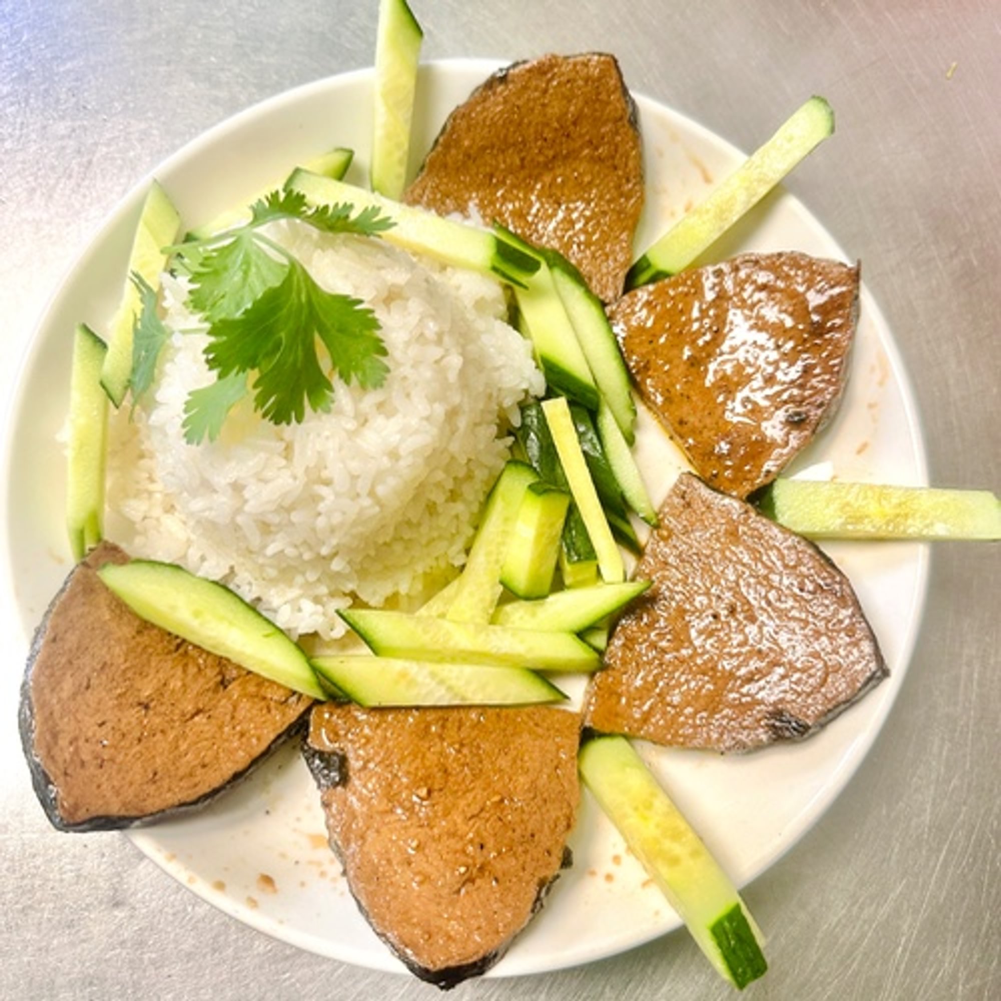 M11. Stew CatFish (Cá Kho Tiêu)