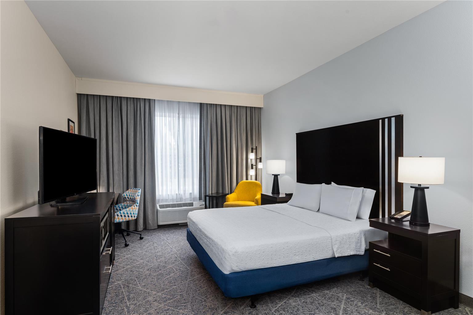 Hampton Inn & Suites Mountain View Image