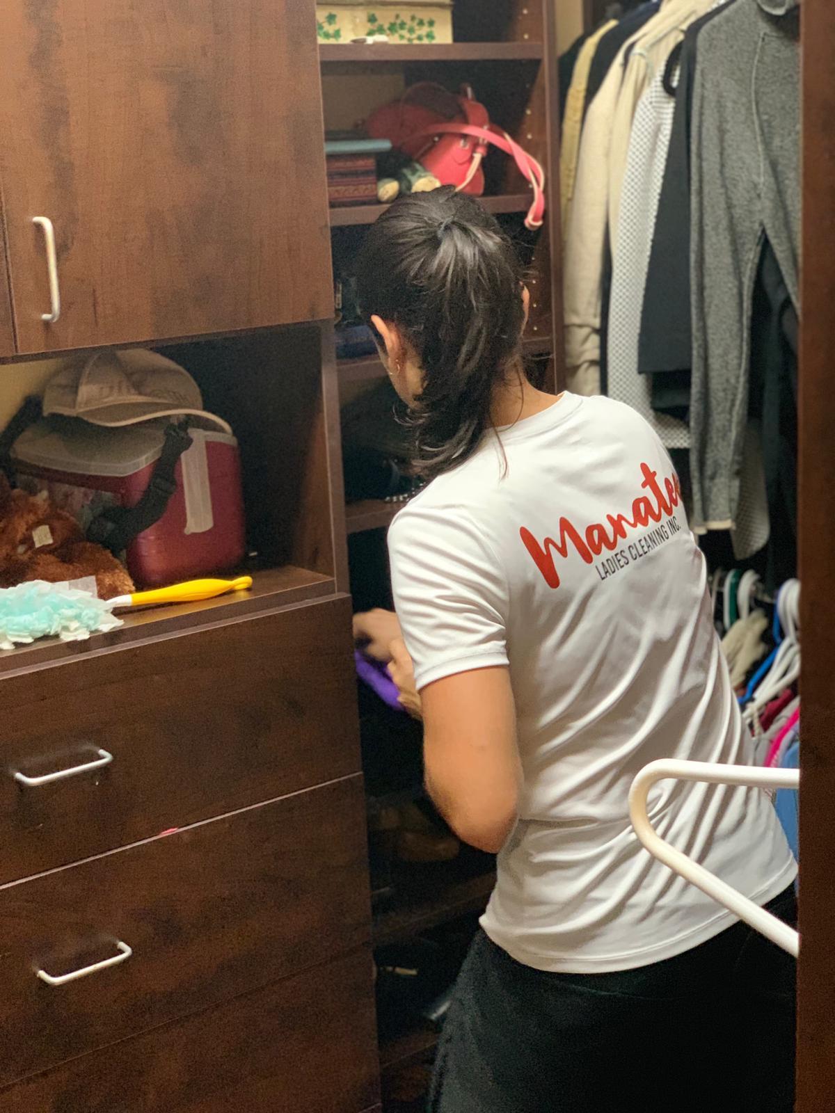 Manatee Ladies Cleaning Image