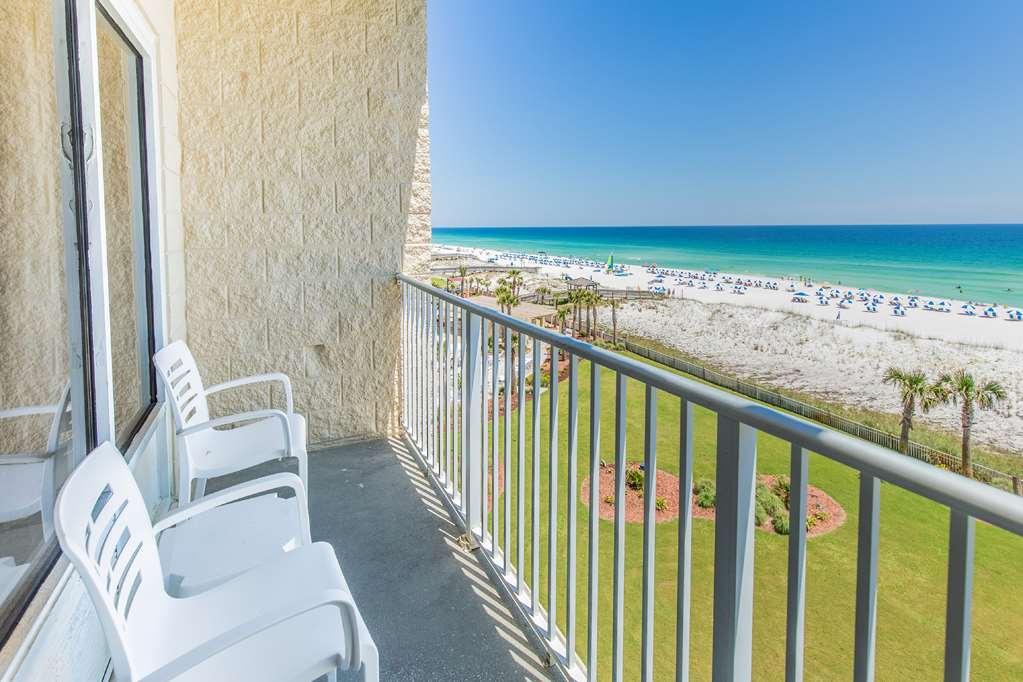 Hampton Inn Pensacola Beach Image
