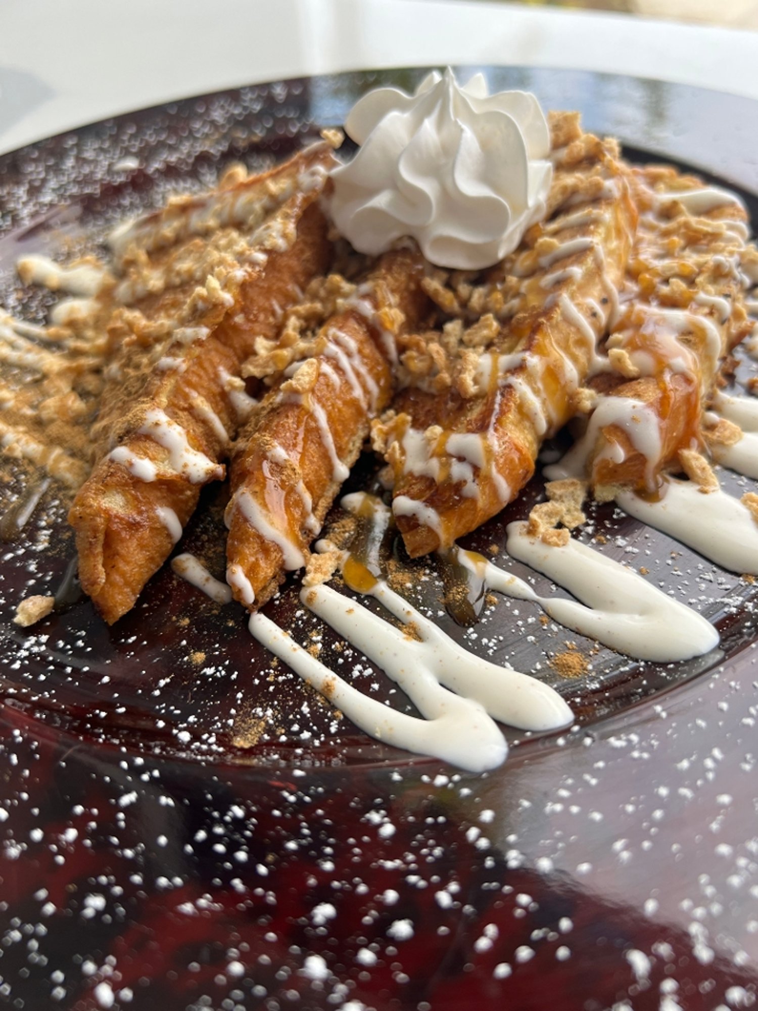 CINNAMON ROLL FRENCH TOAST
