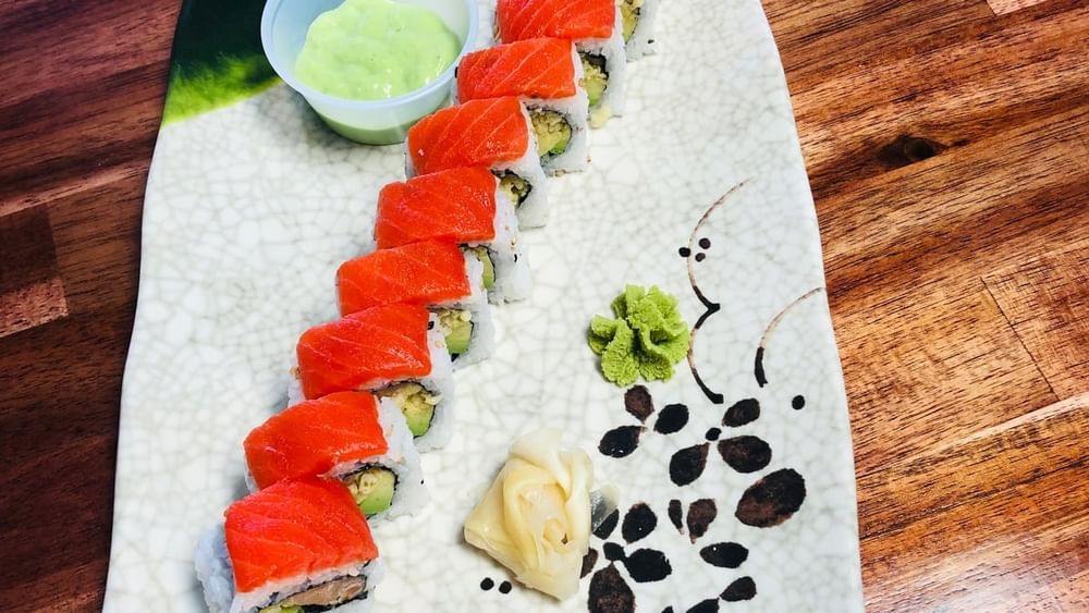 New Alaska Salmon Roll