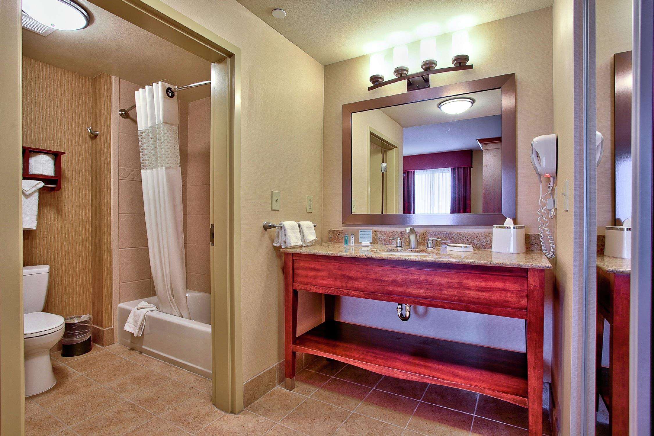 Hampton Inn & Suites Scottsdale/Riverwalk Photo