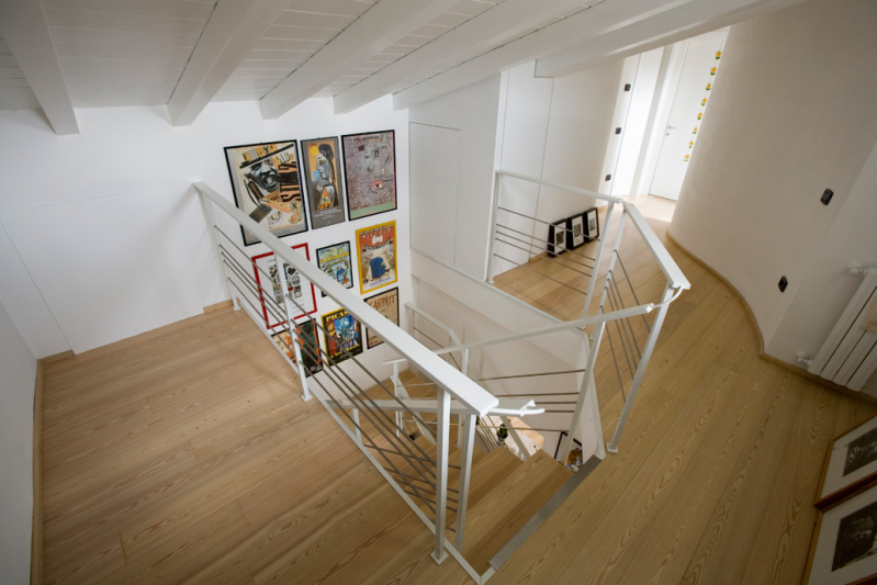 Gallery thumbnail