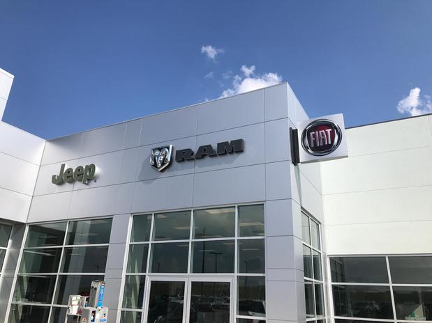 Images Jim Glover Dodge Chrysler Jeep Ram Fiat