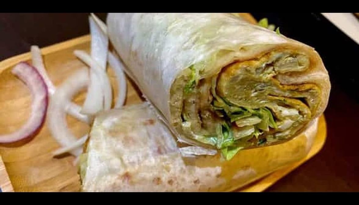 Egg Kathi Roll