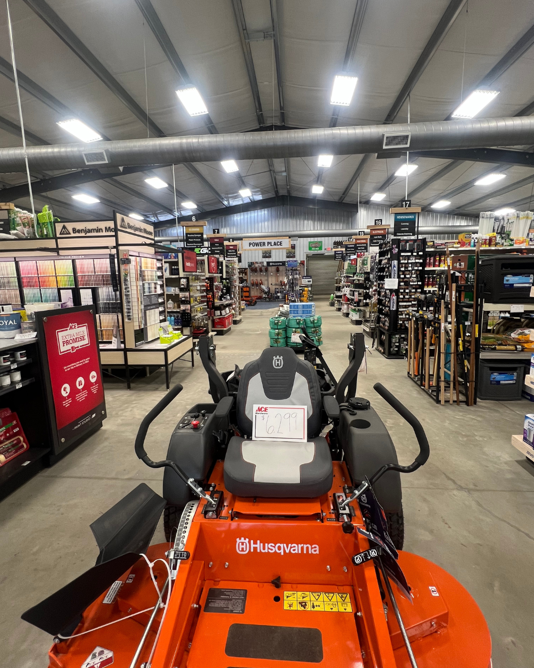 Strickland Ace Hardware, Colbert Image