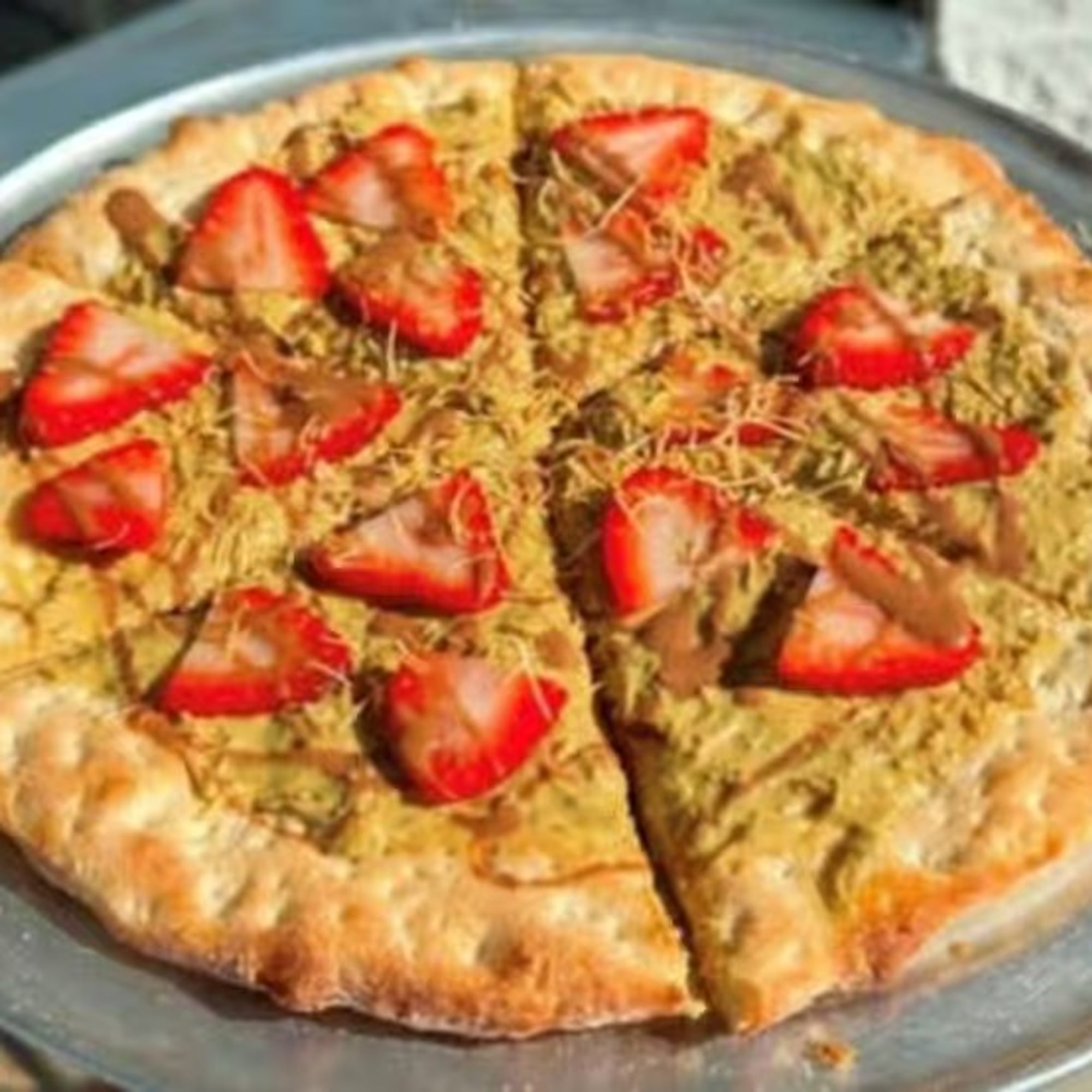 Dubai Chocolate Pizza