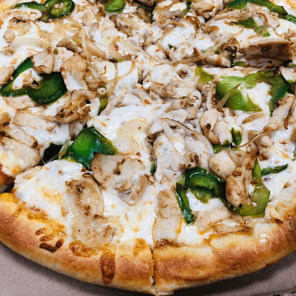 Grilled Chicken Pizza