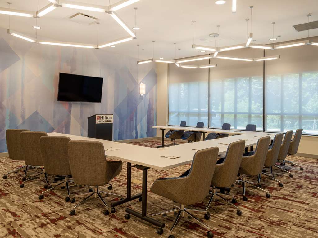 Hilton Garden Inn Jeffersonville Louisville North Image