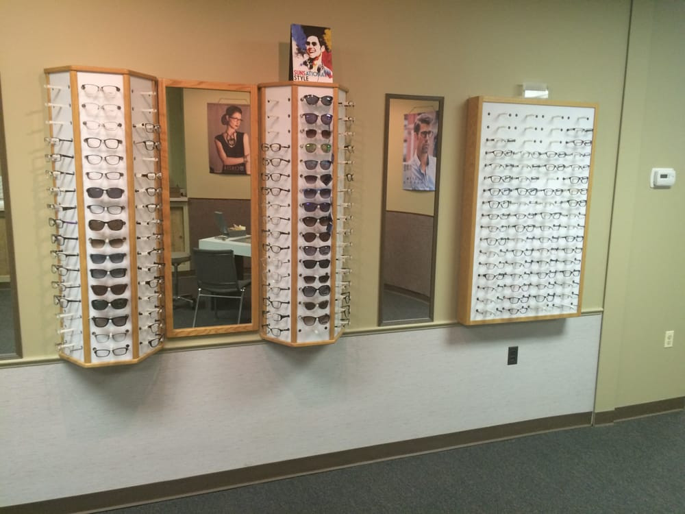 Roselle Eye Clinic Photo