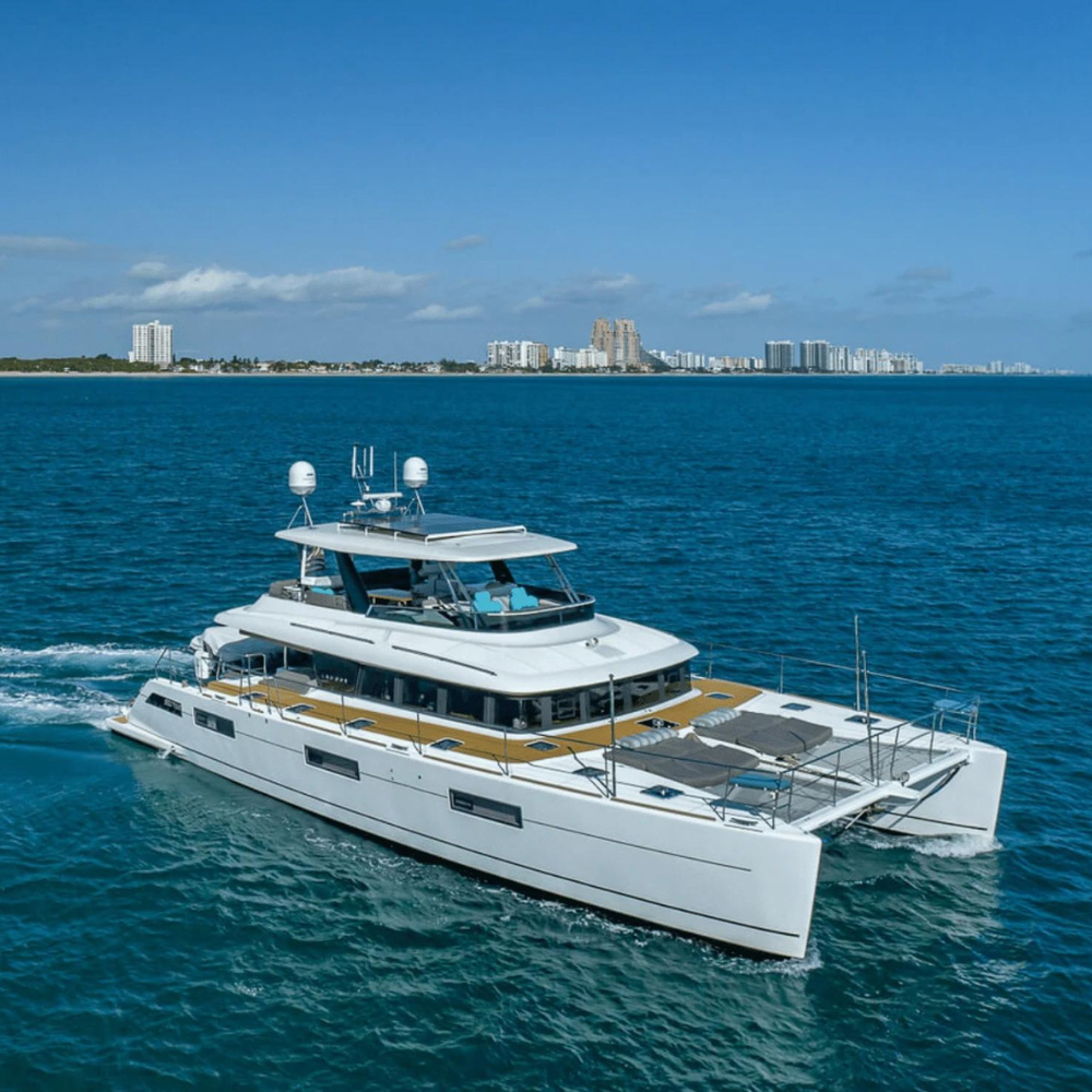 63' Lagoon Power Catamaran ZEUS XI