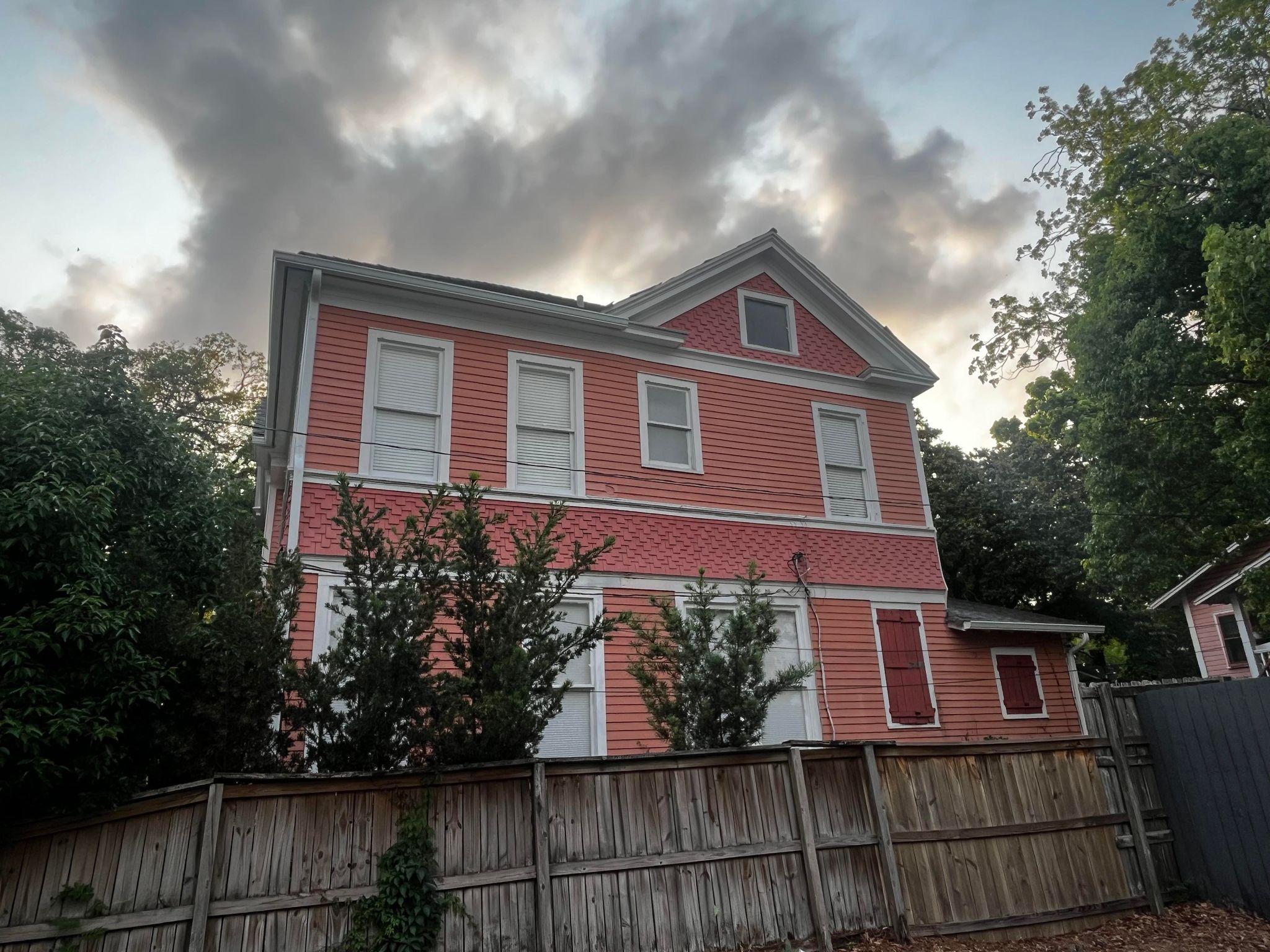 Southern Gutters LLC Image