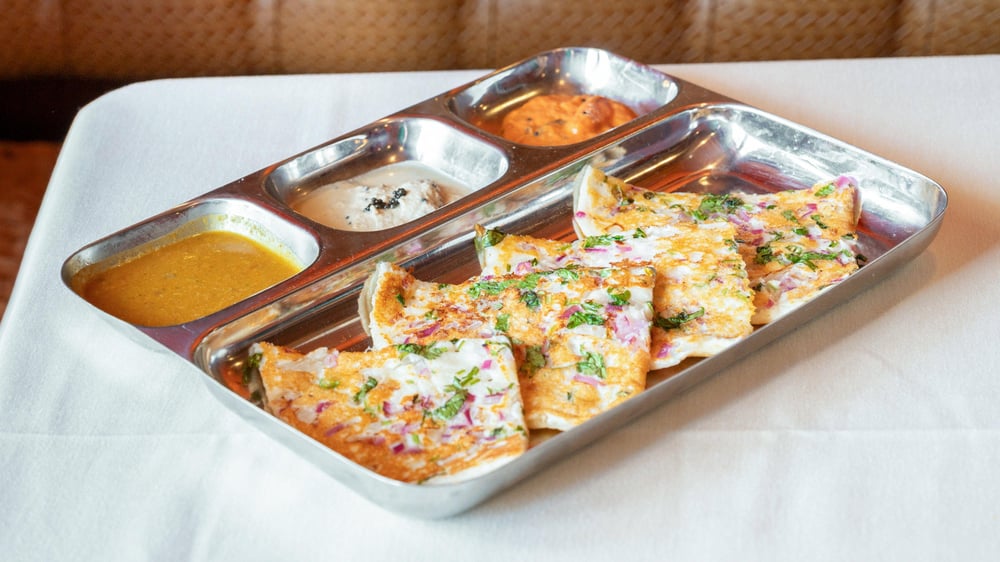 Onion Chilly Uttapam