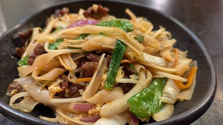 Chicken Chow Fun