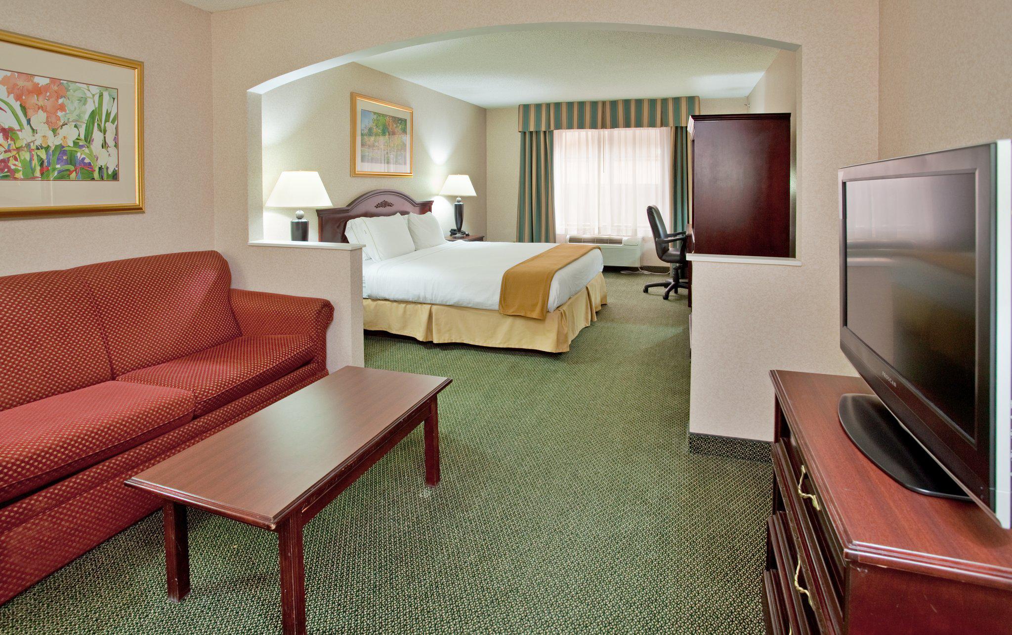 Holiday Inn Express & Suites O'Fallon/Shiloh Photo