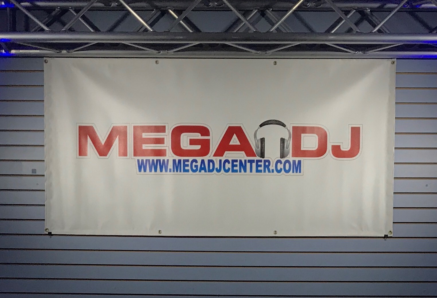 Mega DJ Center Photo