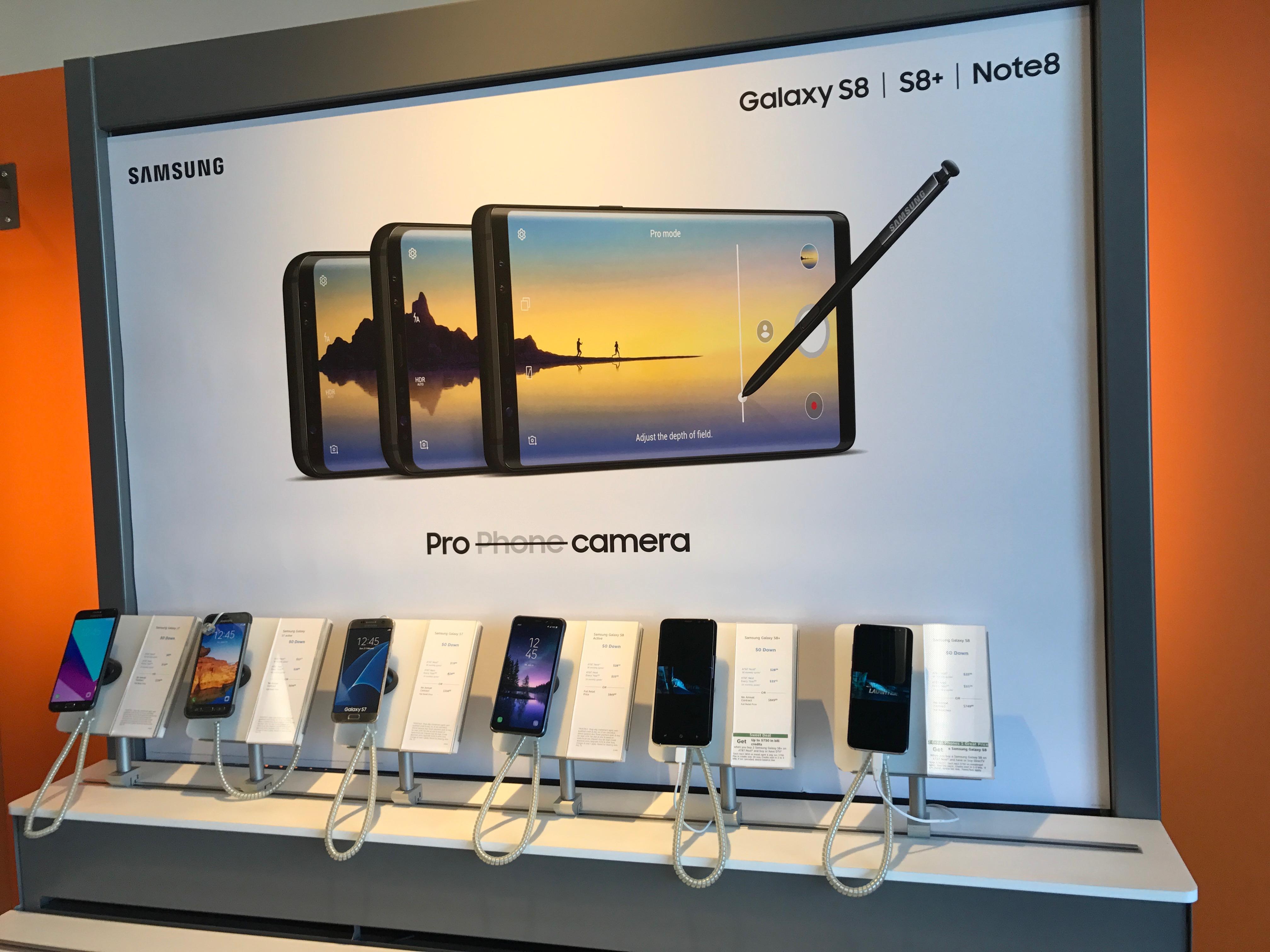 AT&T Store Photo