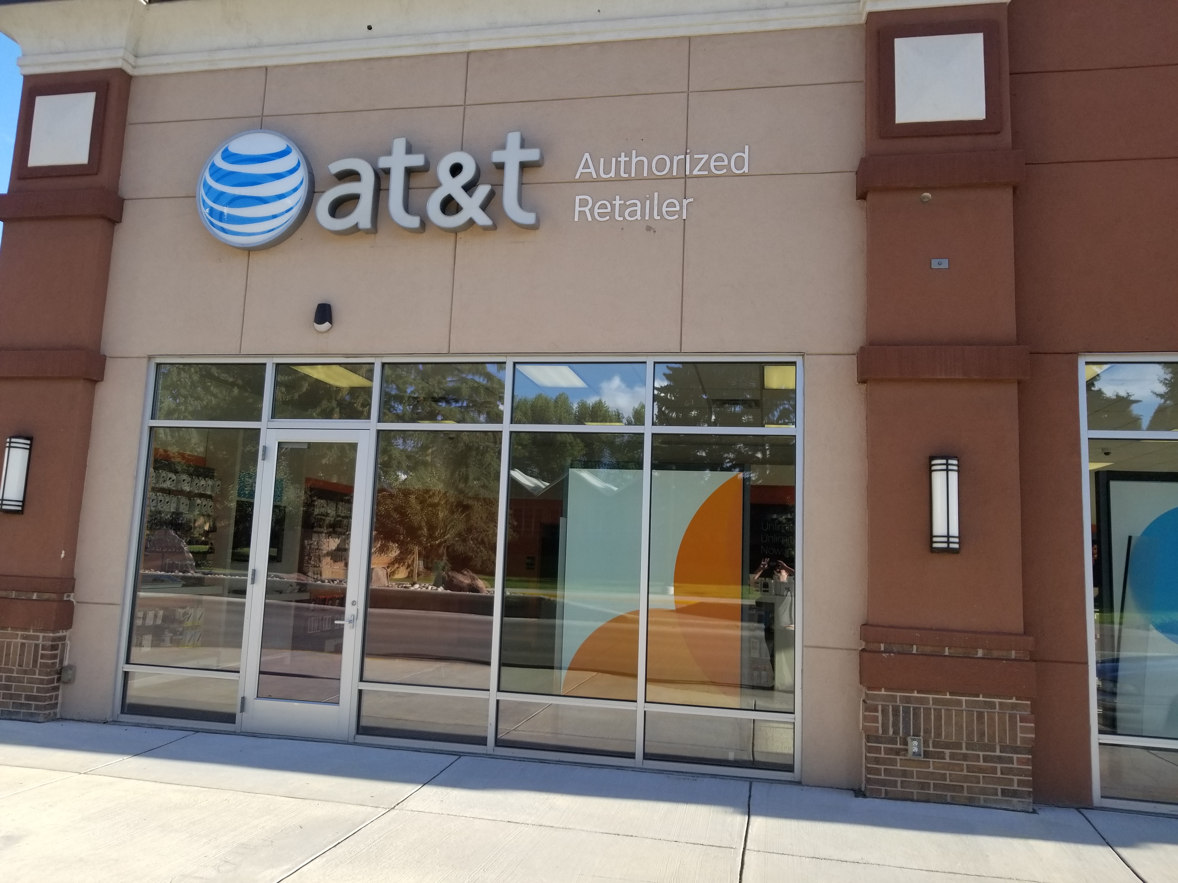 AT&T Store Photo