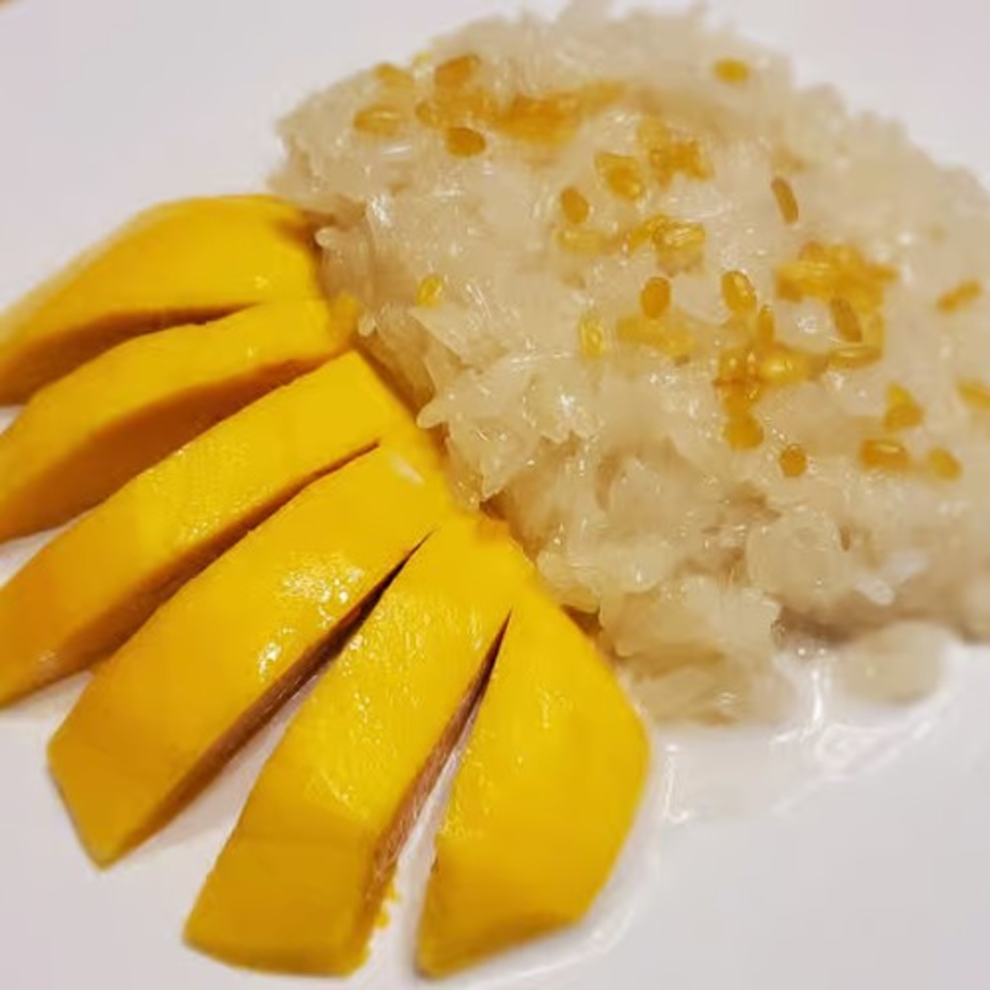 Mango & Sticky Rice (Seasonal)