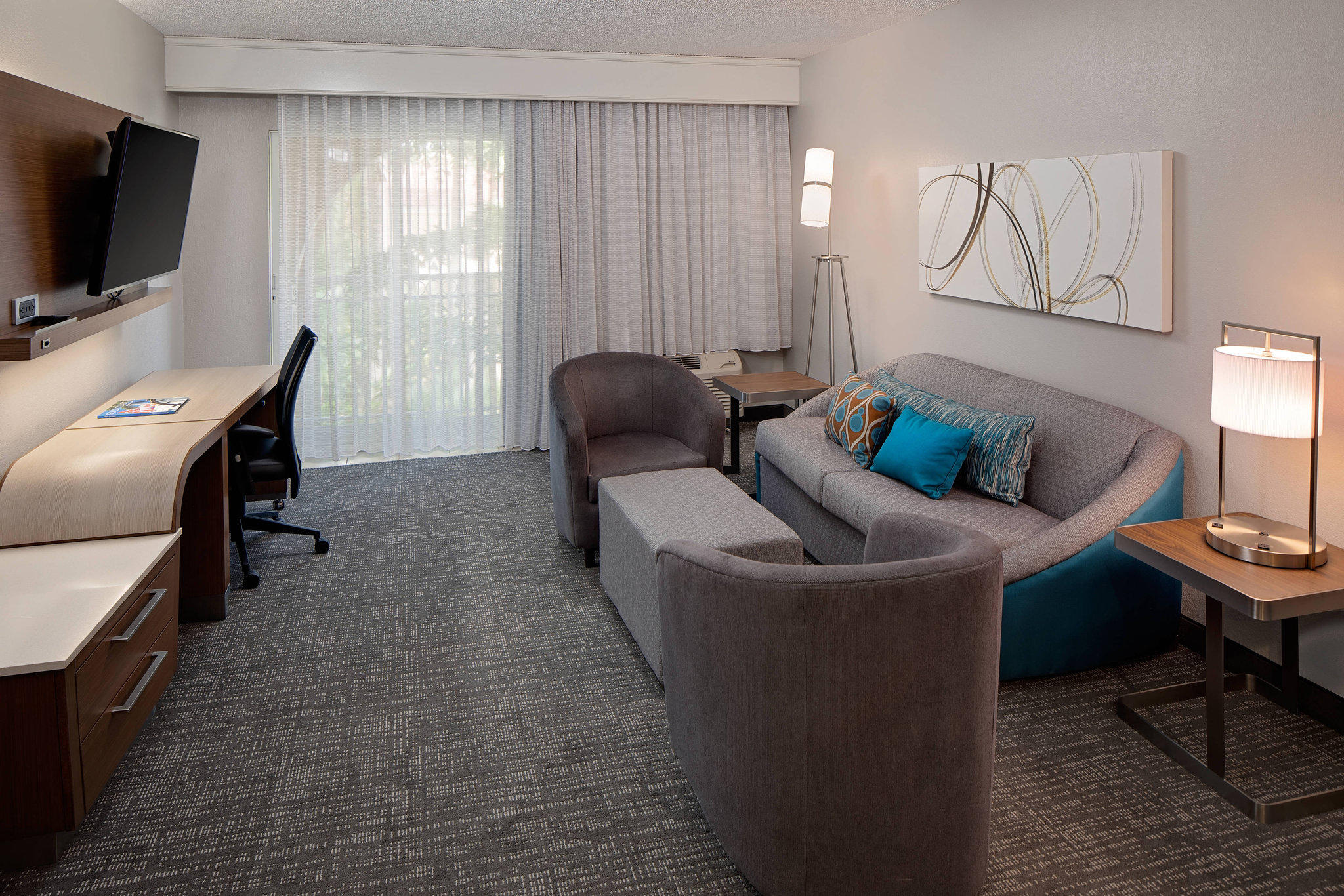 Courtyard by Marriott Fort Lauderdale North/Cypress Creek Photo