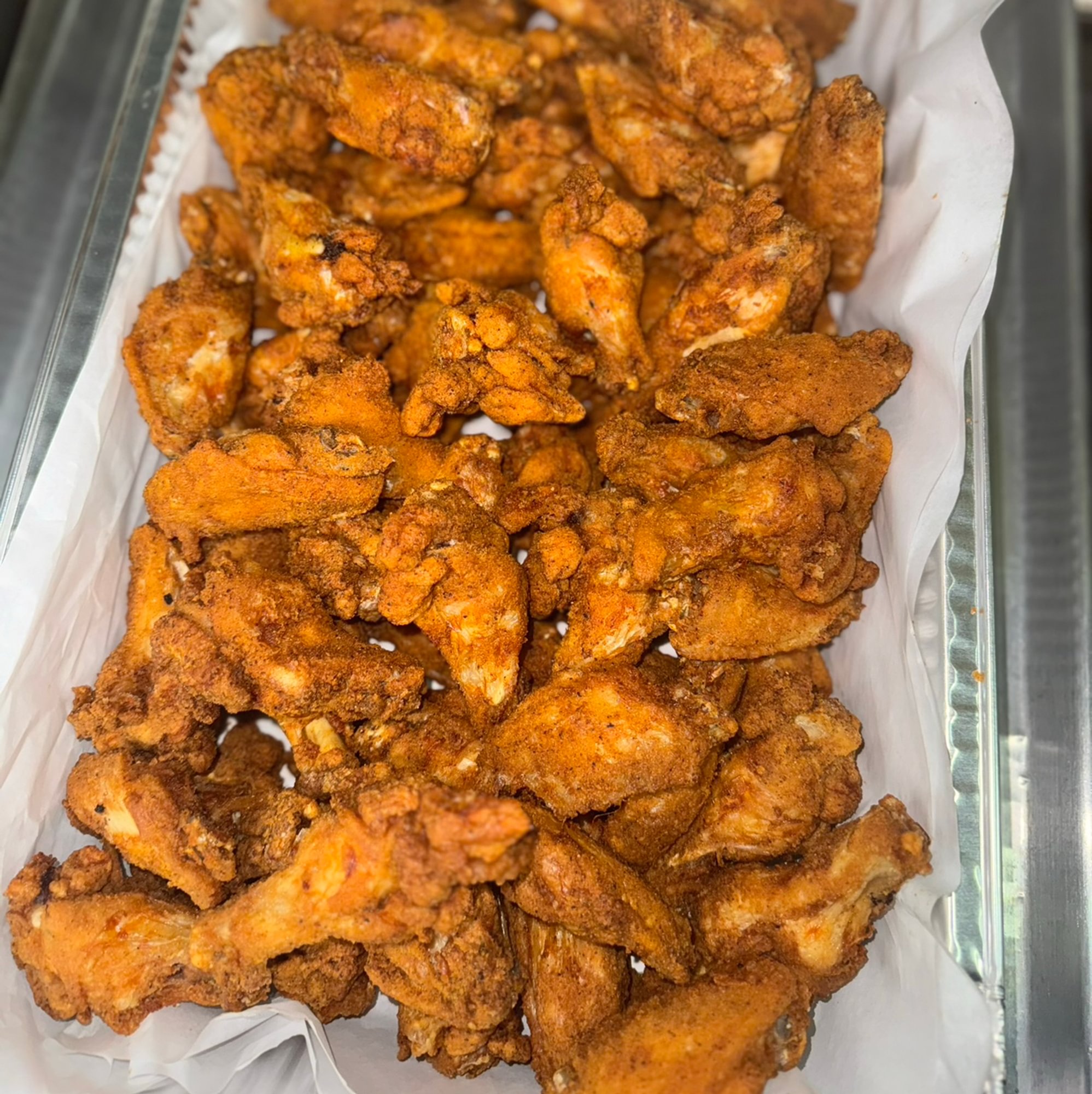 8 Piece Fried Party Wings Combo