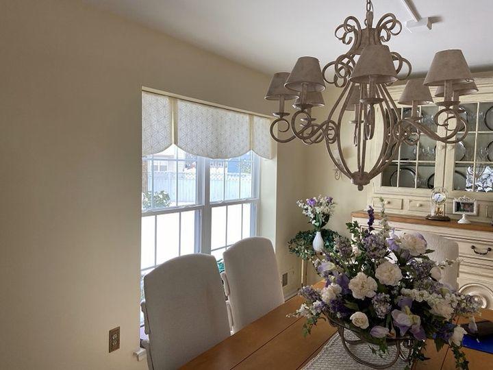 Allow us to add a lovely finishing touch to any room with an elegant Valance. These Lebanon, NJ homeowners bring their space together with matching Valances in their dining room and living room.  BudgetBlindsPhillipsburg  CustomValances  DrapedInBeauty  FreeConsultation  WindowWednesday  LebanonNJ