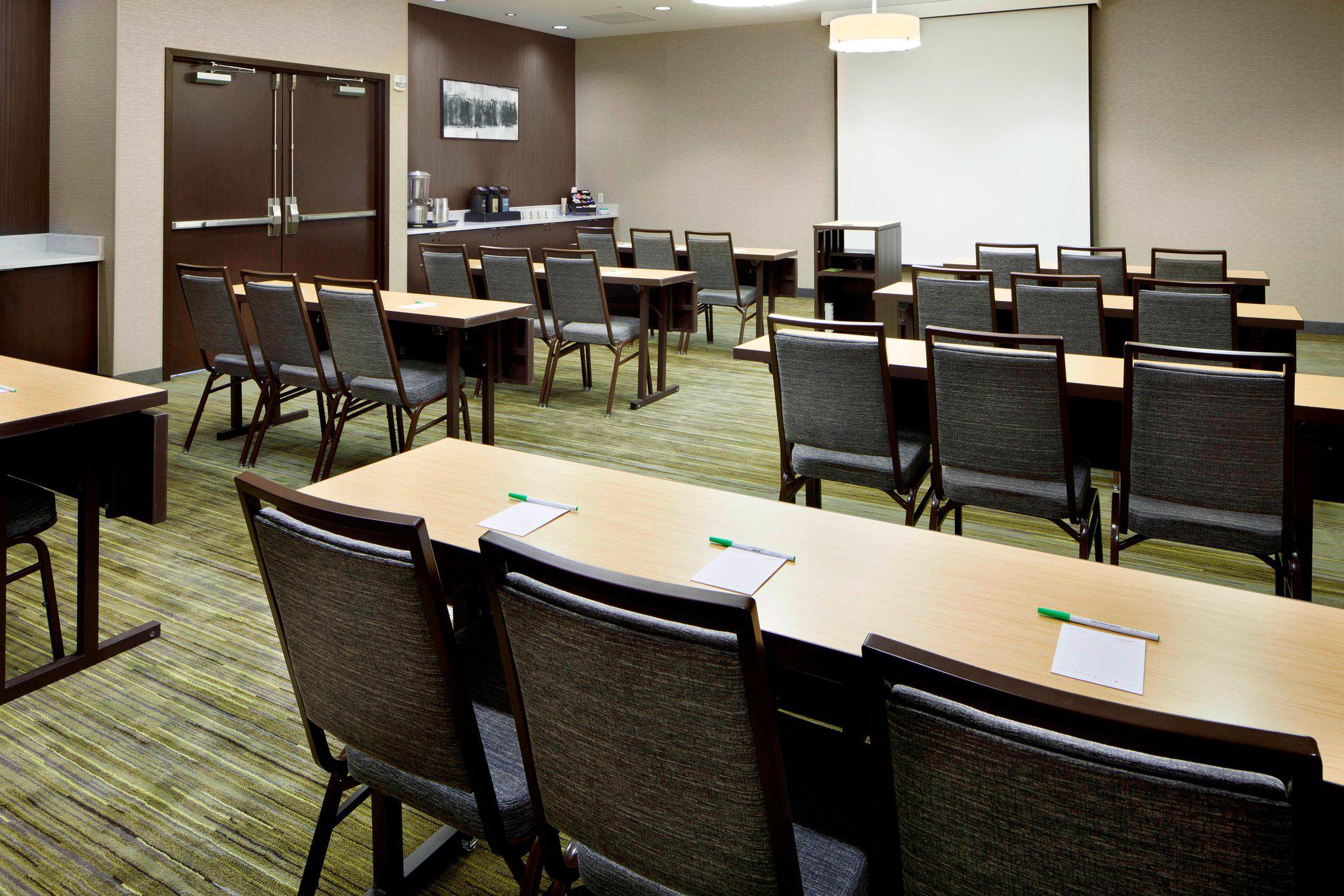 Courtyard by Marriott Pittsburgh Airport Settlers Ridge Photo