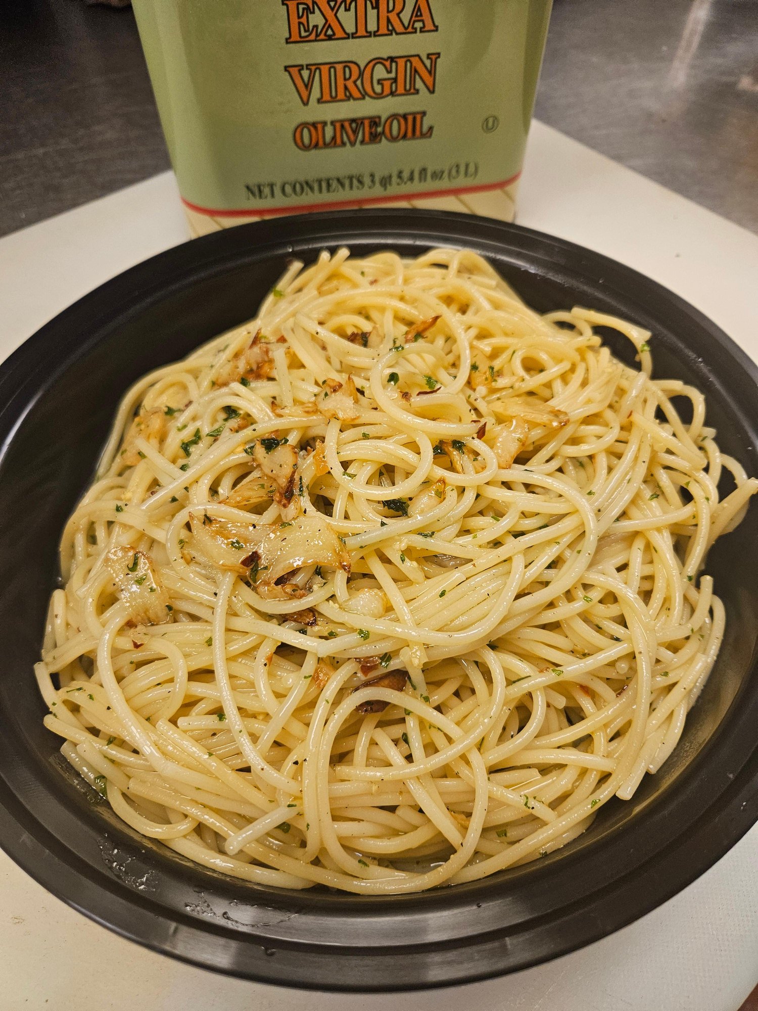Pasta w/ Garlic and Oil